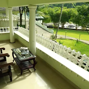 3* Resort Aruvi