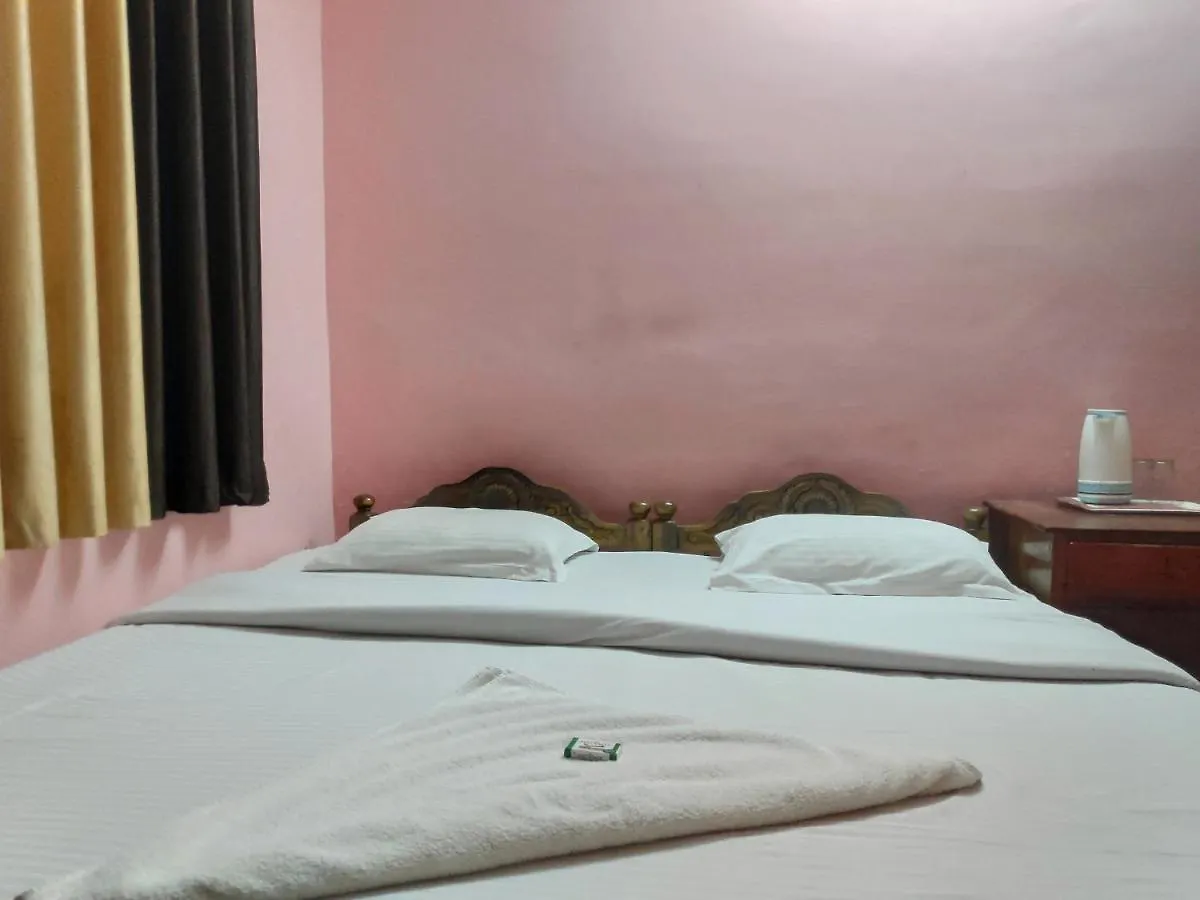 Munnar Downtown Hotel 2*,