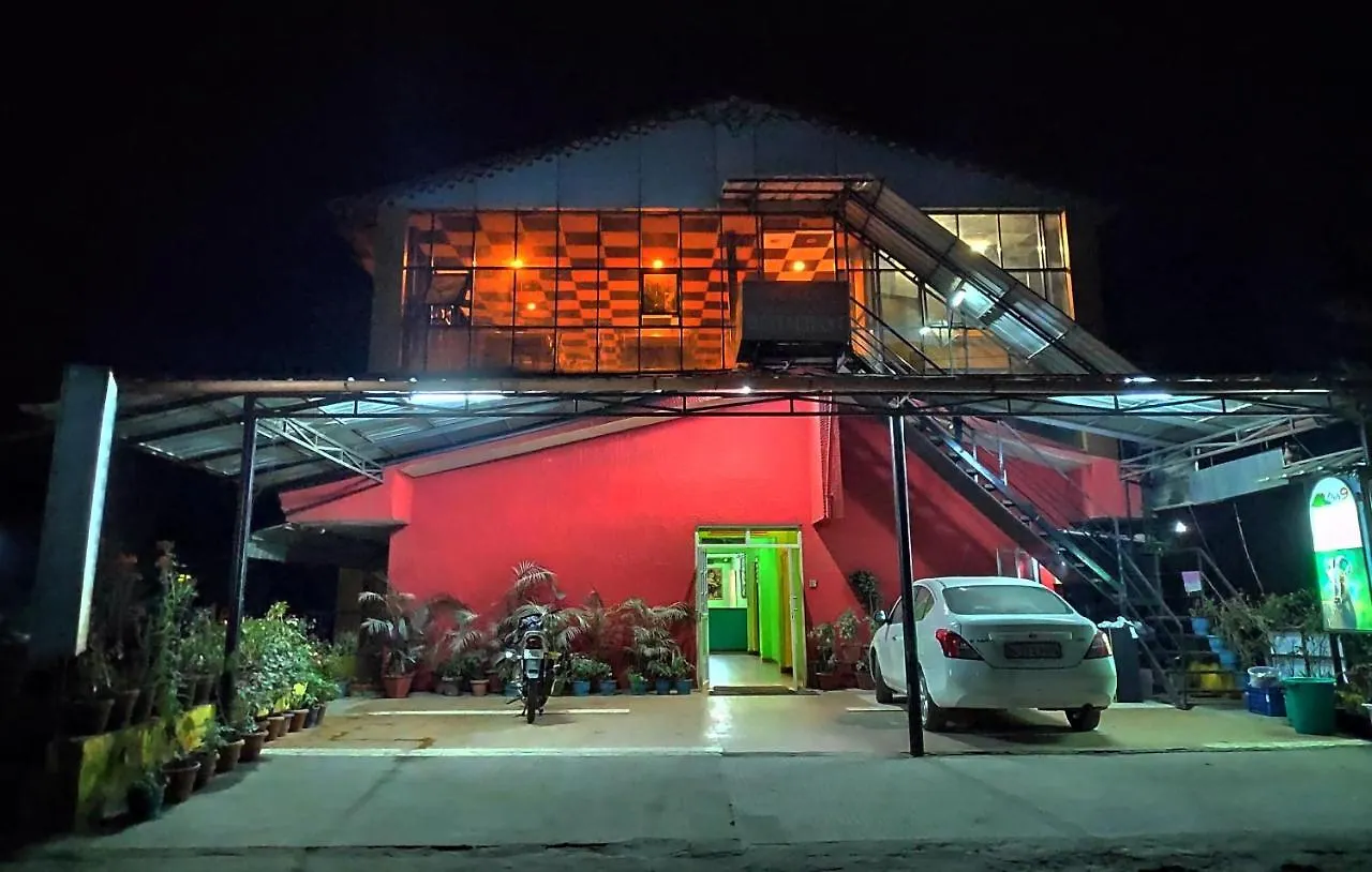 Munnar Downtown Hotel