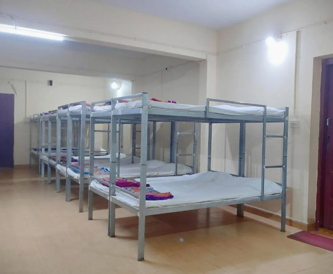 Munnar Downtown Hotel