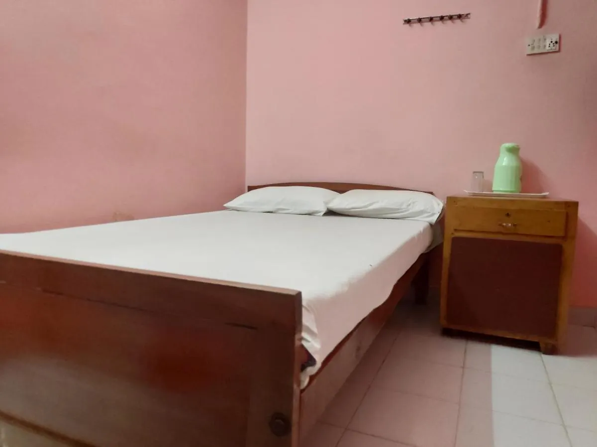 Munnar Downtown Hotel