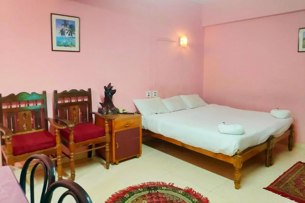 Munnar Downtown Hotel
